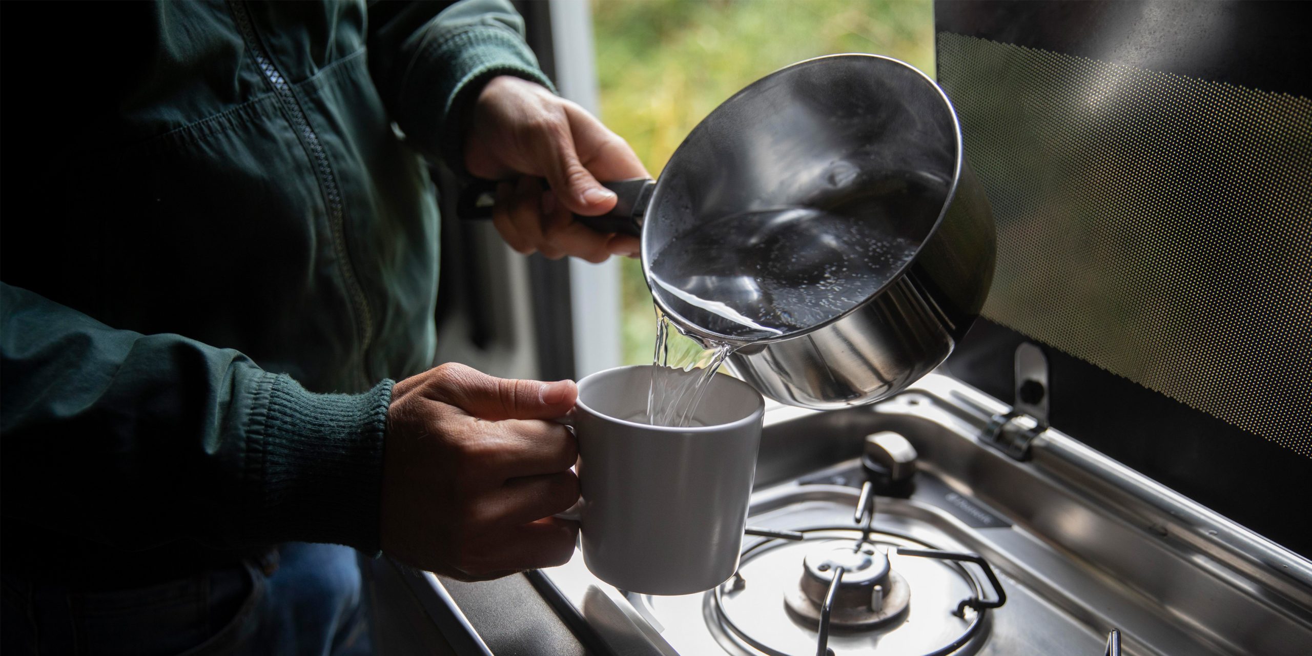 is-hot-water-good-for-weight-loss
